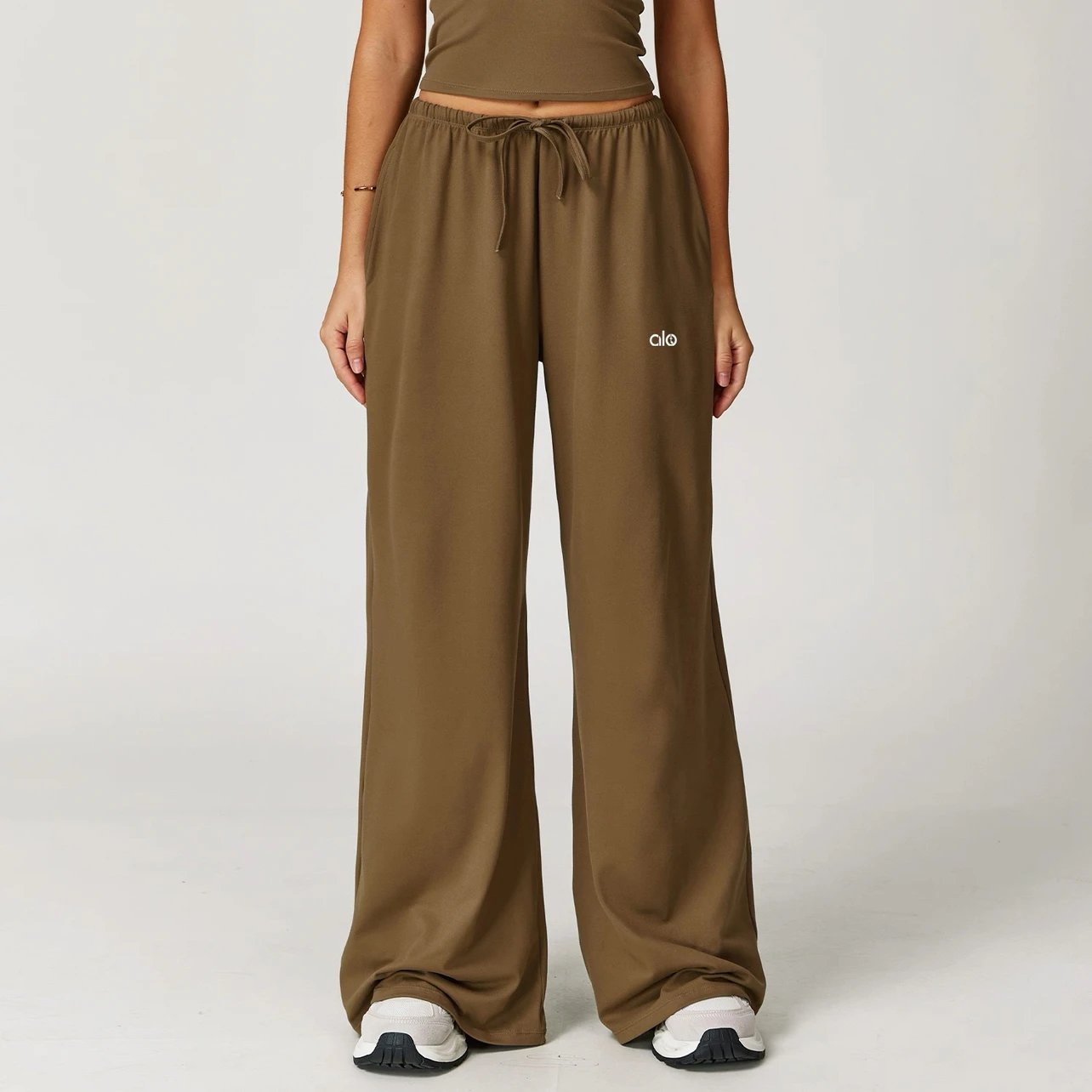 alo Trousers Wide-Leg Drawstring image 12