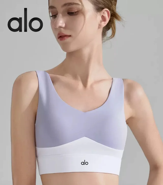 Alo Yoga Underwear Color-block V-neck sports bra product detail image 1
