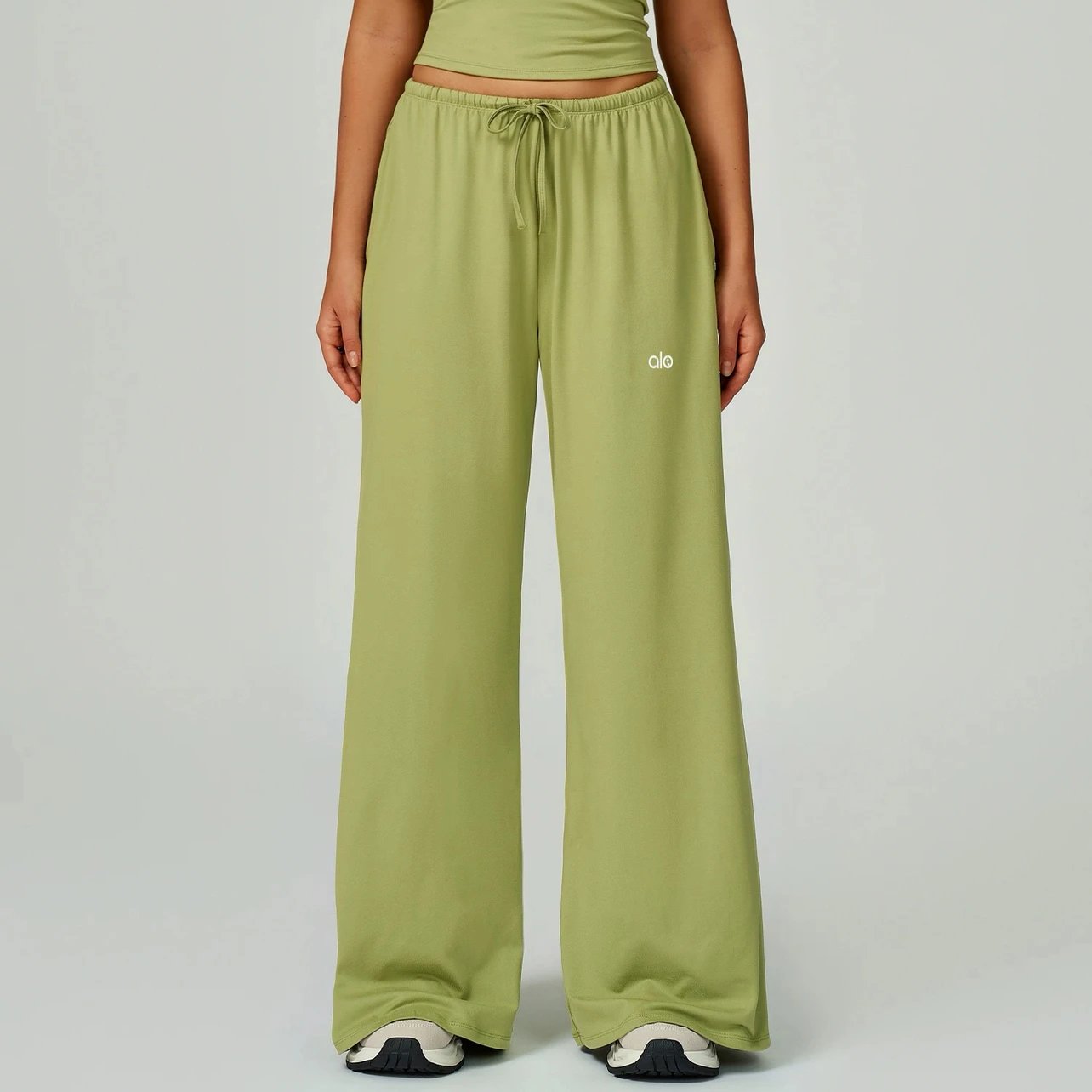 alo Trousers Wide-Leg Drawstring image 6