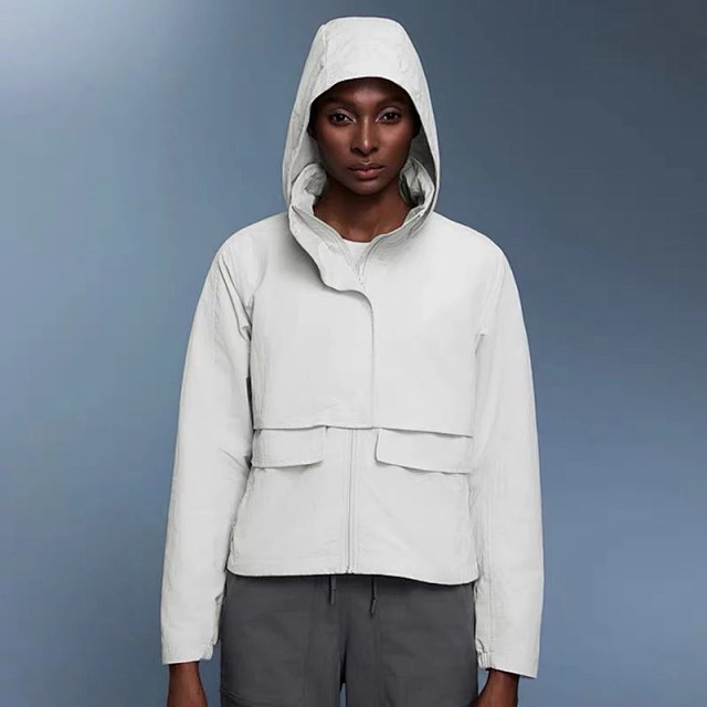 Alo Coat: seller detail photo 4