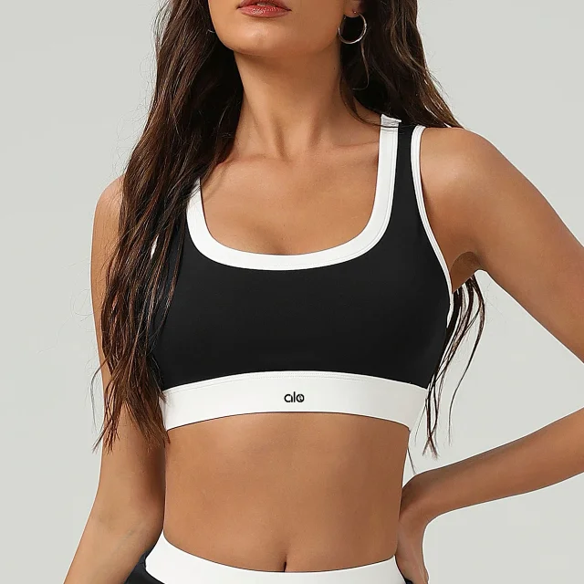 Alo Yoga Underwear Contrast-Trim Sports Bra product detail image 8