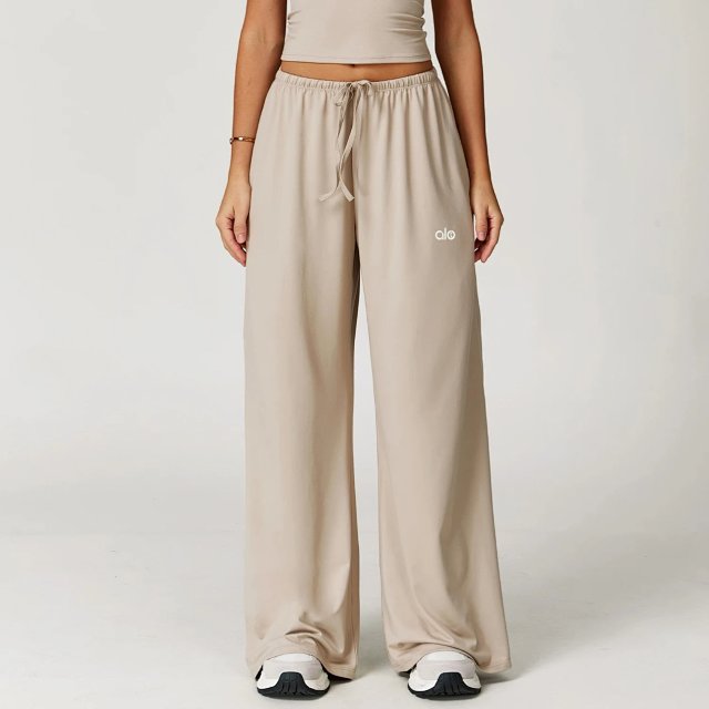 Alo Pants: seller detail photo 4