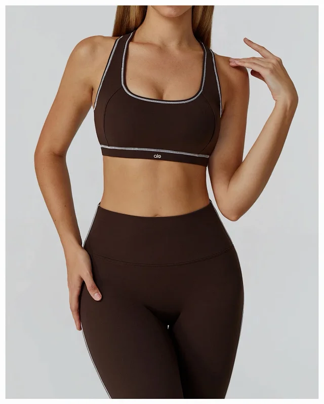 alo Underwear Racerback Contrast-Trim Sports Bra product detail image 26