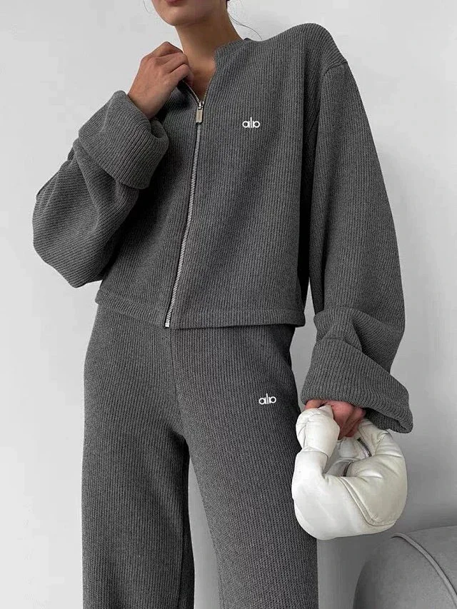 Alo Tracksuits Knitted zip-up jacket and wide-leg trousers set product detail image 11