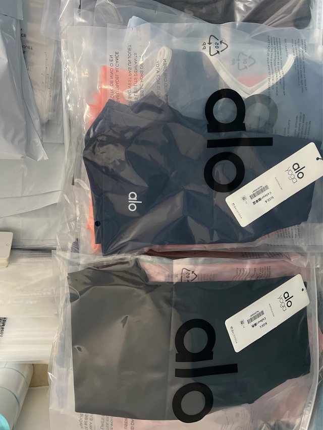 Alo Hoodie: seller detail photo 5