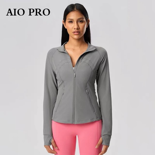 Alo Coat: seller detail photo 9