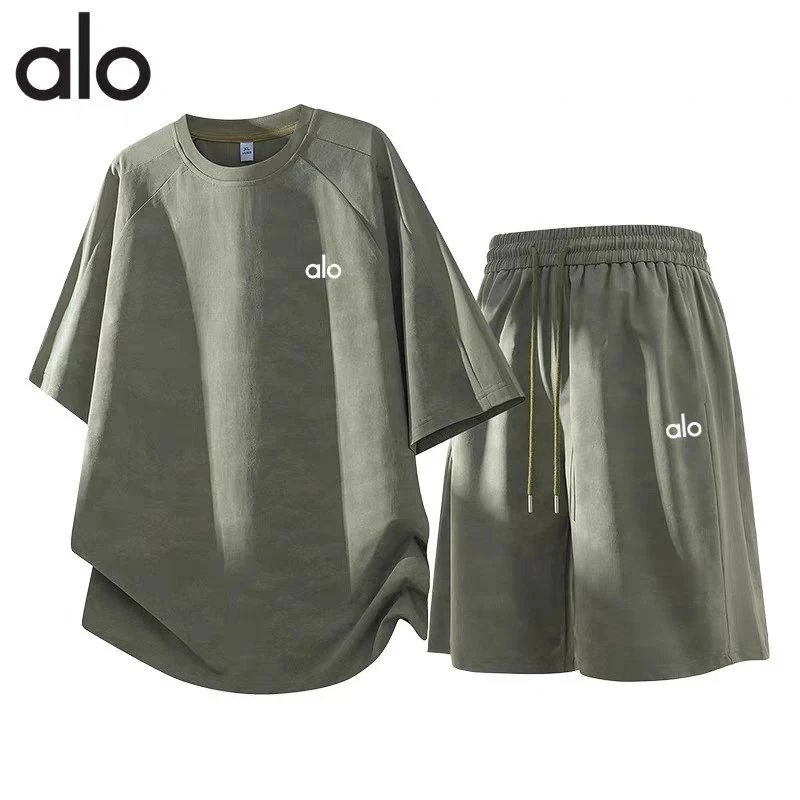 Alo Matching Sets Crew-Neck T-Shirt and Drawstring Shorts Set image 3