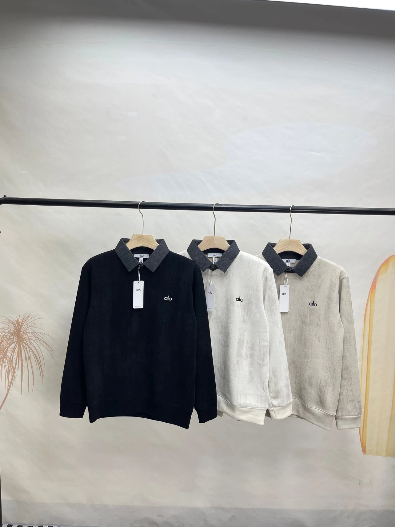Alo Hoodies & Sweatshirts Contrast Collar Sweatshirt image 3