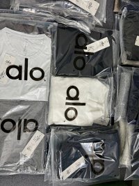 Alo Hoodie — seller photo 4