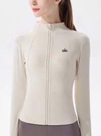 Alo Coat — seller photo 7