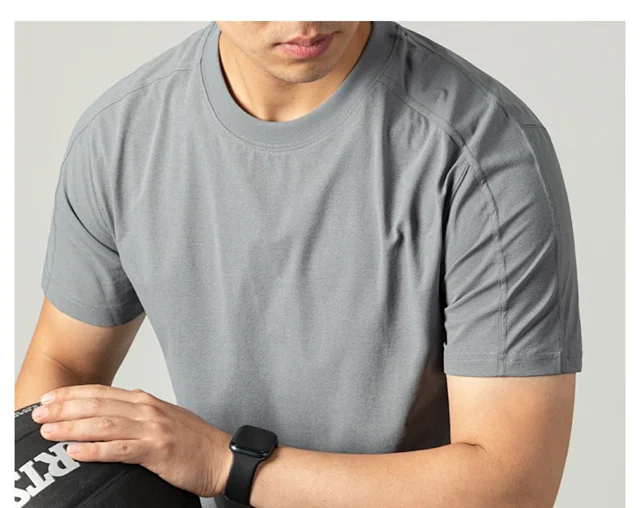 Alo Yoga T-Shirts Logo Crewneck Short-Sleeve T-Shirt product detail image 15