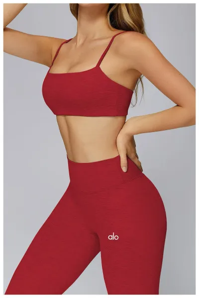 Design Square Neck Crop Top Red Activewear - 42