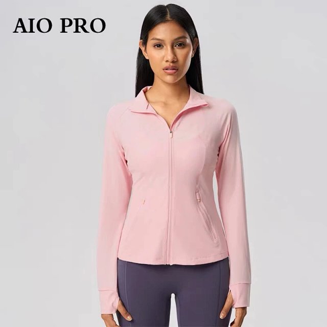 Alo Coat: seller detail photo 4