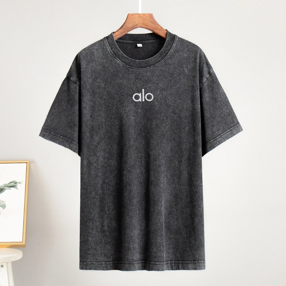 Alo T-Shirts Washed oversized crew-neck logo T-shirt — Black
