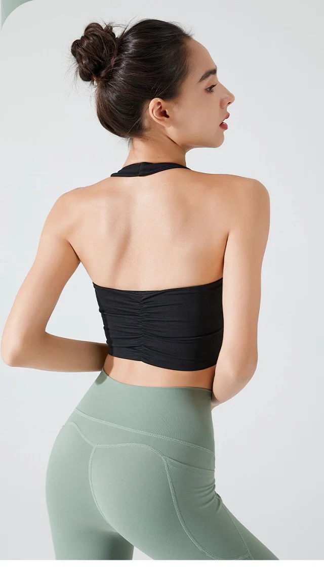 Alo Underwear Cropped racerback sports bra product detail image 23