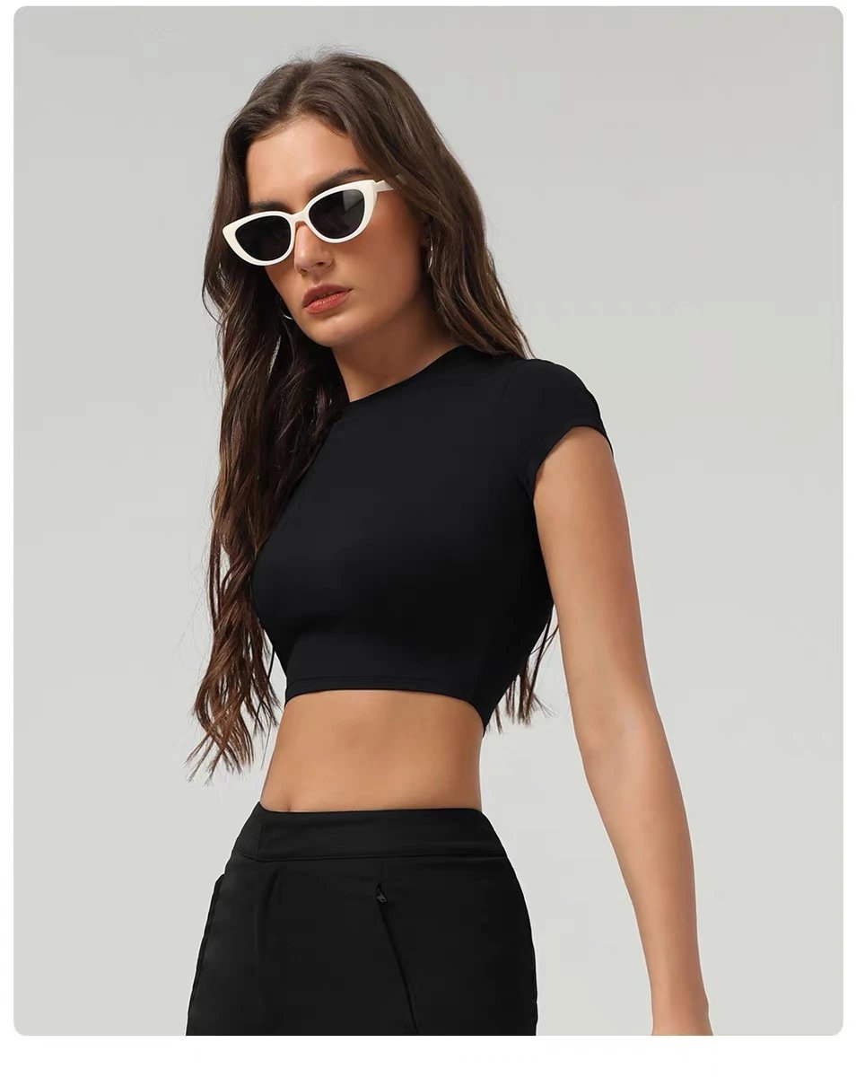 Alo Yoga Crop Top Black Short-Sleeve Activewear Top - 27