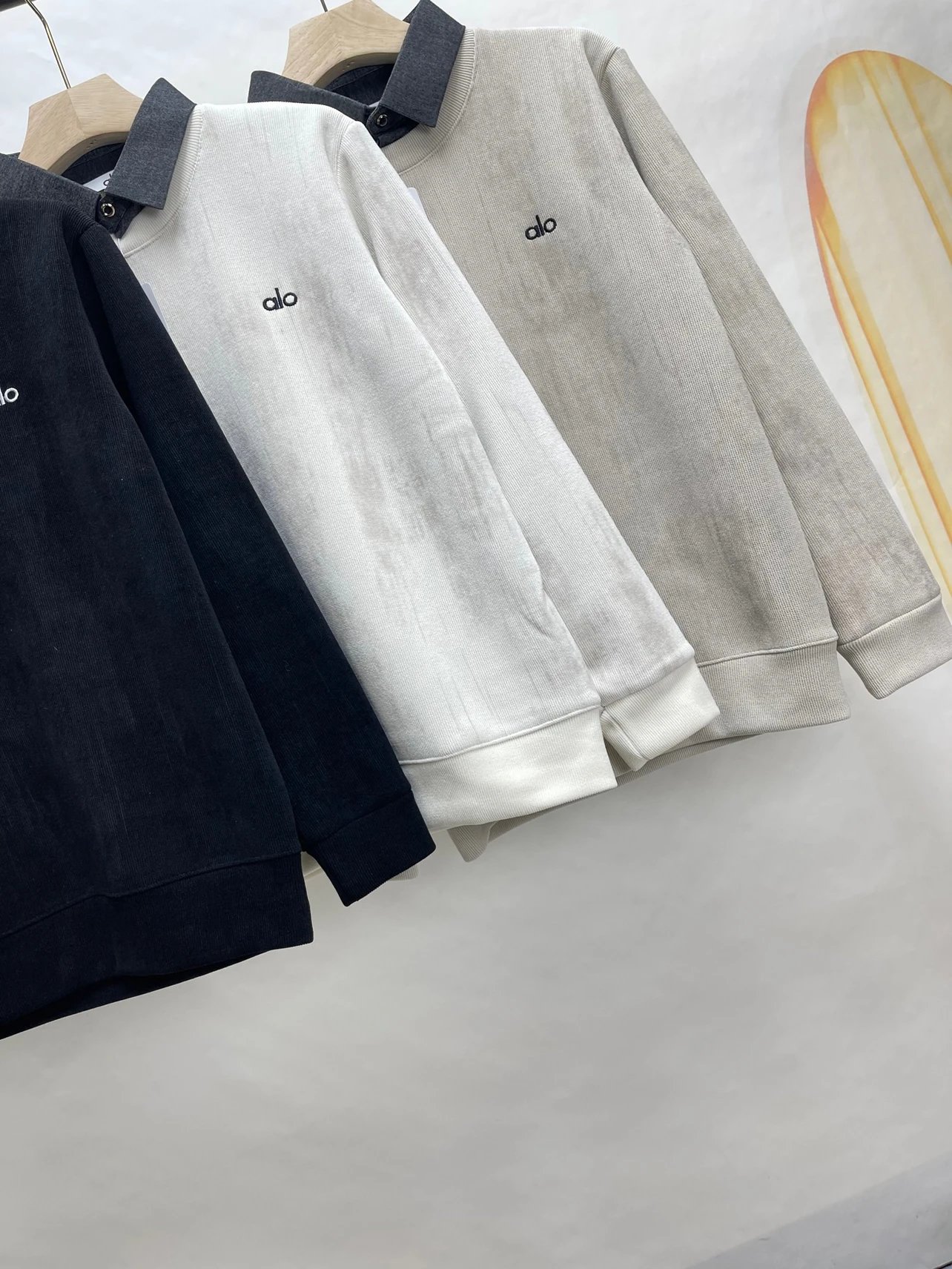 Alo Hoodies & Sweatshirts Contrast Collar Sweatshirt image 5