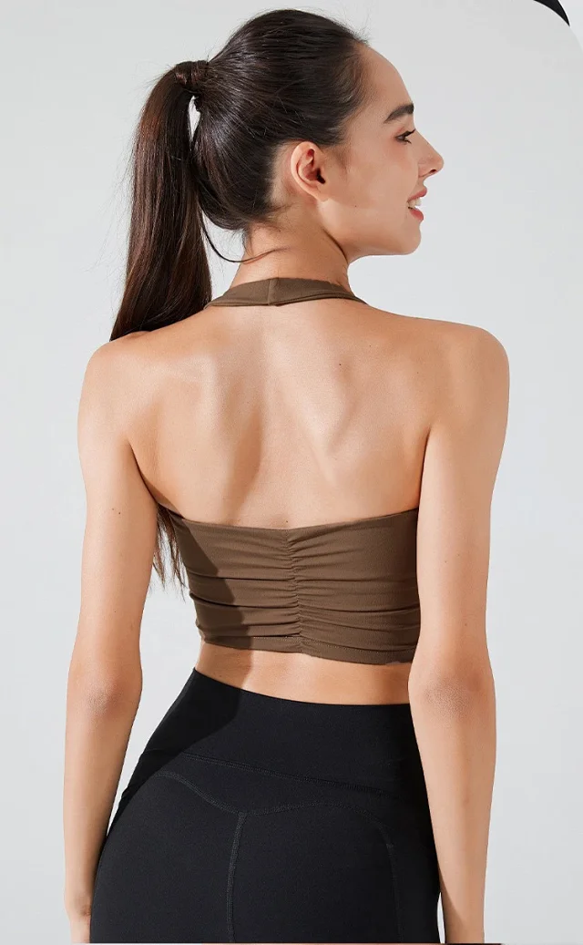 Alo Underwear Cropped racerback sports bra product detail image 16