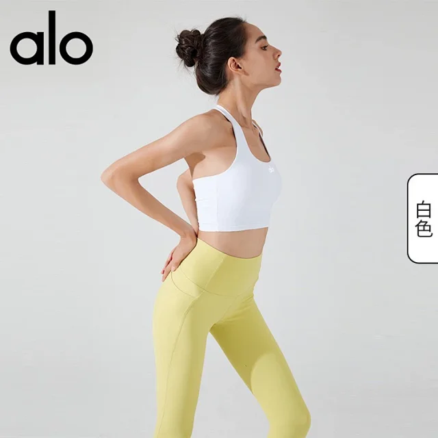Alo Underwear Cropped racerback sports bra product detail image 5