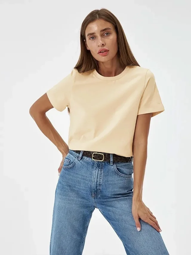 Alo Yoga T-Shirts Women's short-sleeve crewneck T-shirt product detail image 33