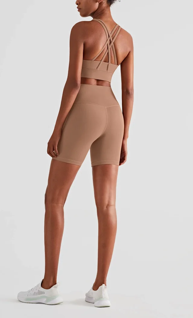 Alo Yoga Shorts High-Waisted Biker product detail image 39
