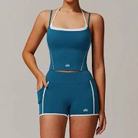 Alo  Vest — seller photo 3