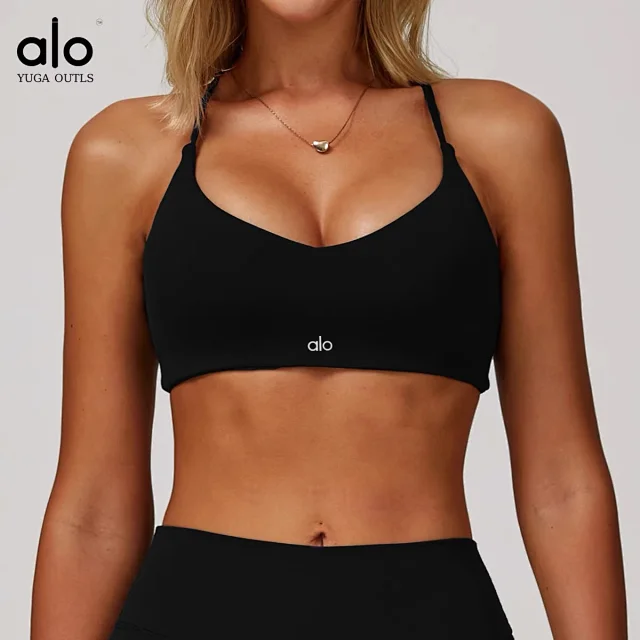 Alo Yoga Underwear Strappy keyhole-back sports bra product detail image 5