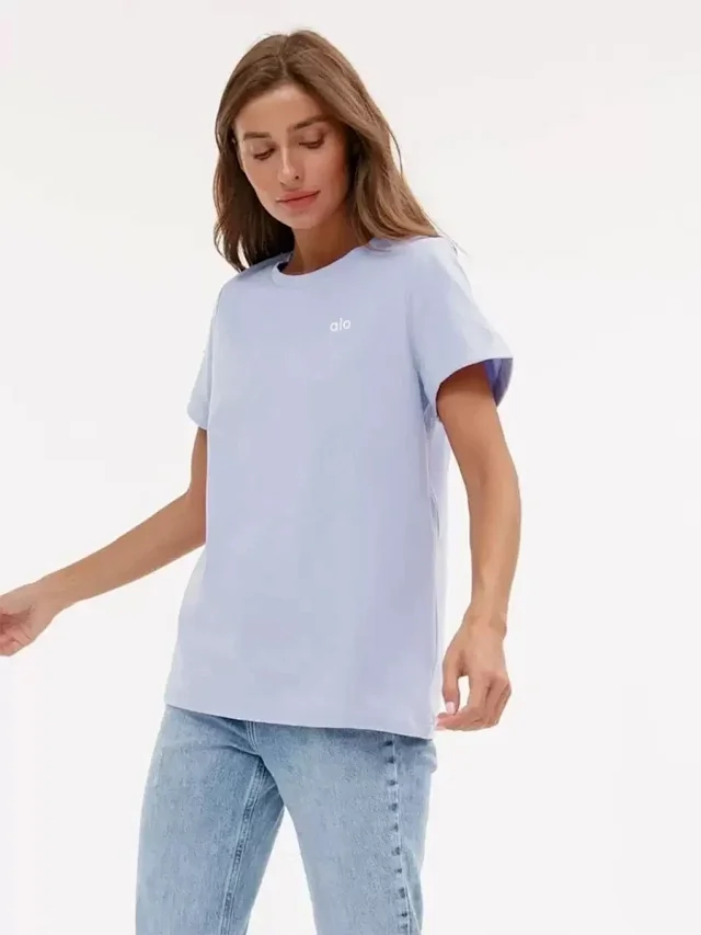 Alo Yoga T-Shirts Women's short-sleeve crewneck T-shirt product detail image 10