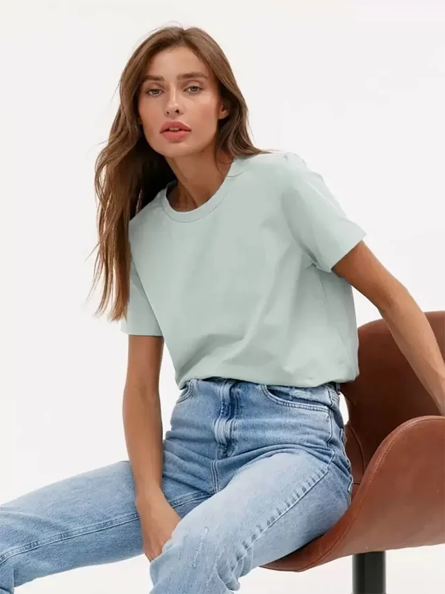Alo Yoga T-Shirts Women's short-sleeve crewneck T-shirt product detail image 20