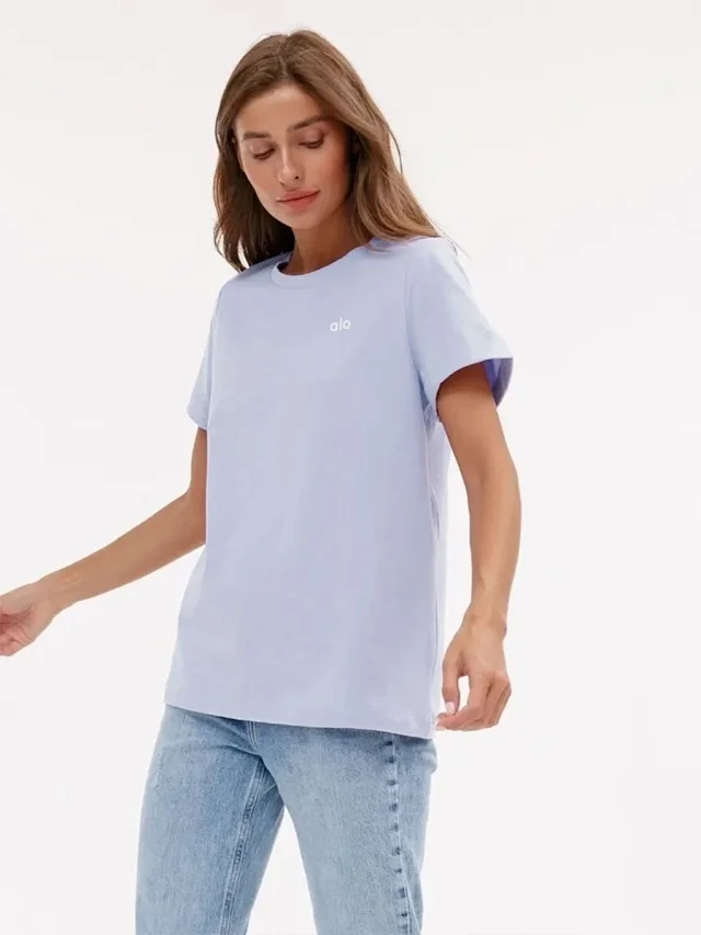Alo Yoga T-Shirts Women's short-sleeve crewneck T-shirt product detail image 32