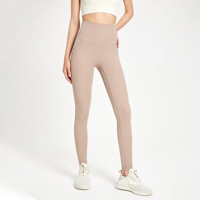 Alo Pants: seller detail photo 14