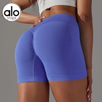 Alo Short — seller photo 3