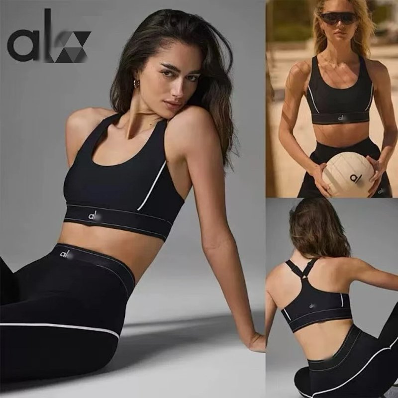 Set from Aloyoga
