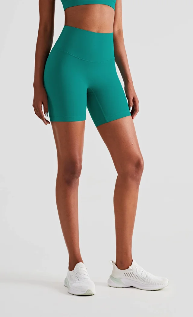 Alo Yoga Shorts High-Waisted Biker product detail image 30