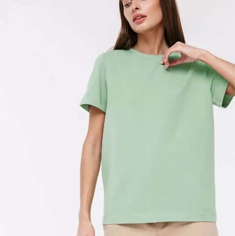 Alo Yoga T-Shirts Women's short-sleeve crewneck T-shirt — Clear Breeze Green