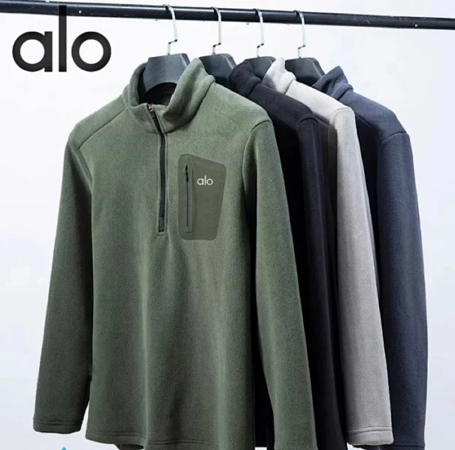 Alo Yoga Hoodies & Sweatshirts Fleece Half-Zip Pullover with Zipped Chest Pocket product detail image 1