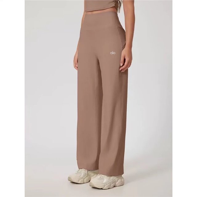 Alo Pants: seller detail photo 3