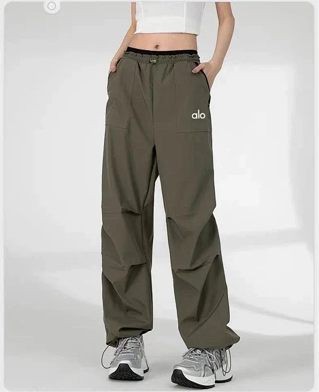 Alo Yoga Trousers Drawstring Wide-Leg Cargo product detail image 5