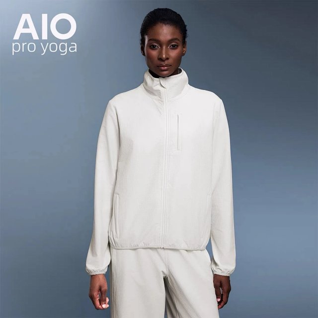 Alo Coat: seller detail photo 6