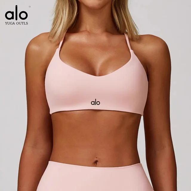 Alo Yoga Underwear Strappy keyhole-back sports bra product detail image 3
