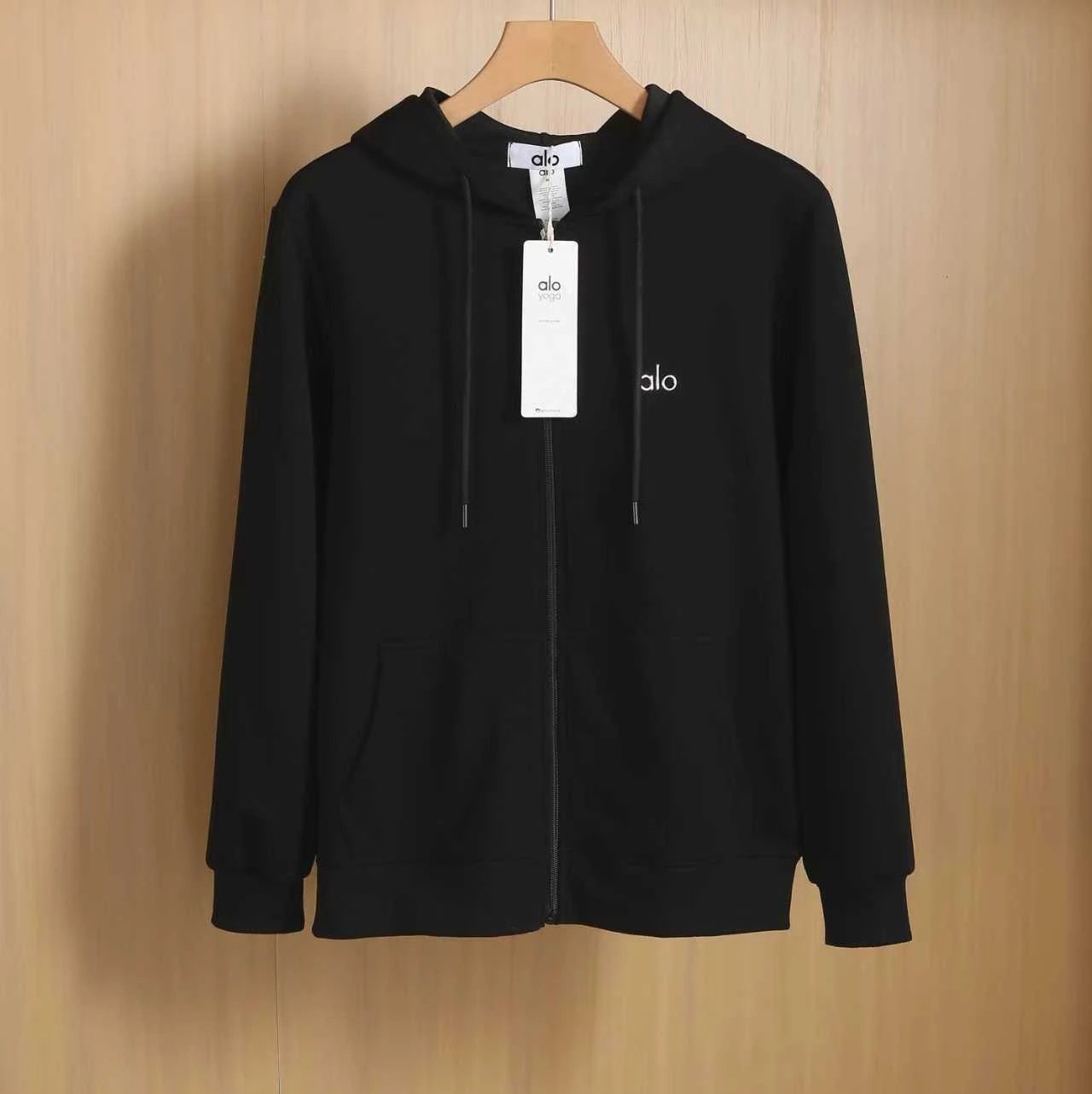 Alo Yoga Tracksuits Zip-up hooded sweatshirt and straight-leg sweatpants set — Black {coat}