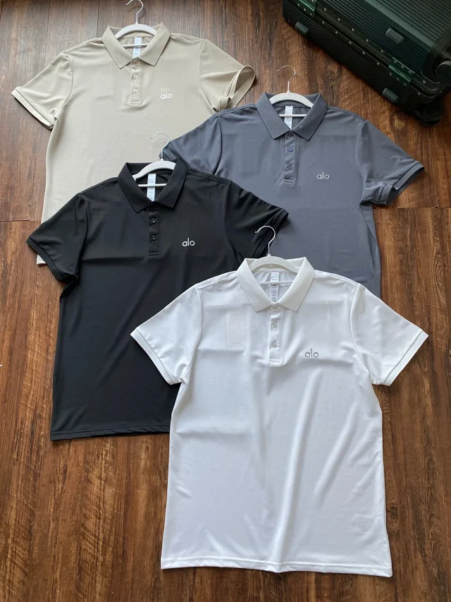 Alo T-Shirts Short-Sleeve Polo Shirt product detail image 1