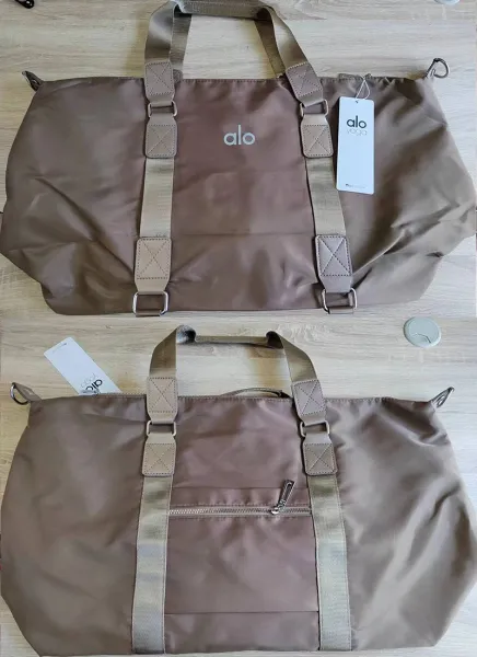 Alo Yoga Duffle Bag Plum Purple Travel Bag - 13