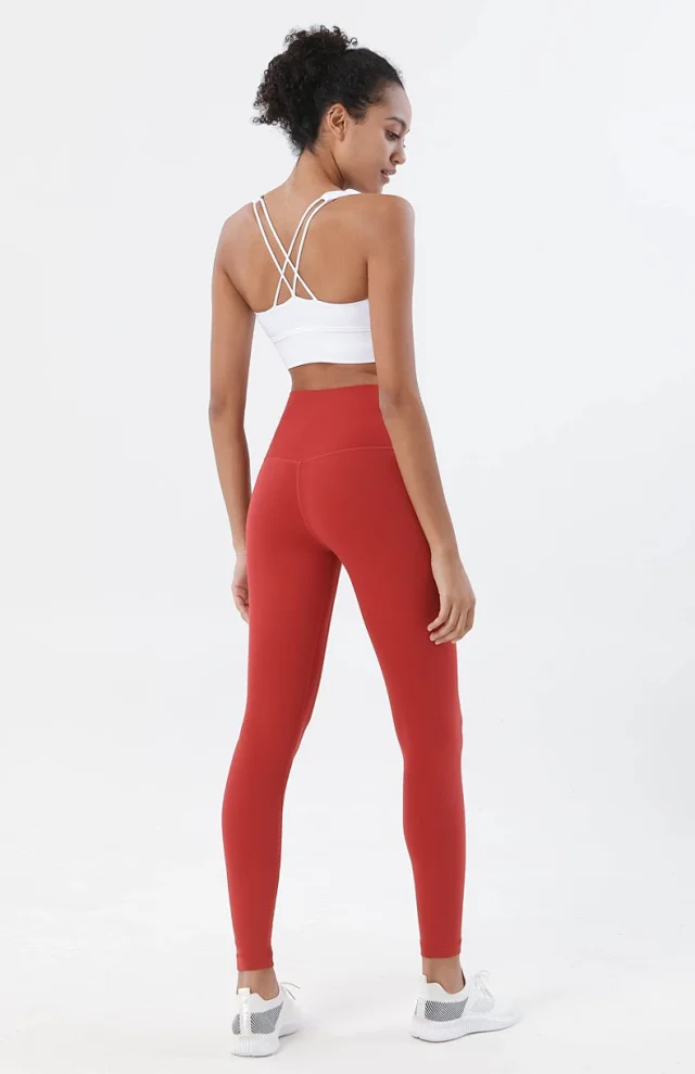 Alo Underwear Crisscross Back Sports Bra product detail image 29