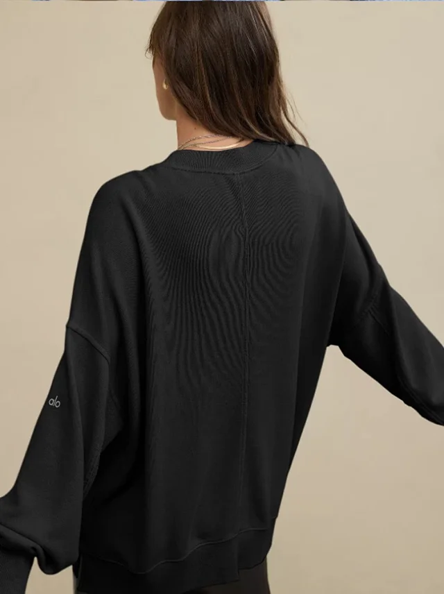 Alo Yoga Hoodies & Sweatshirts Oversized drop-shoulder crewneck sweatshirt product detail image 15