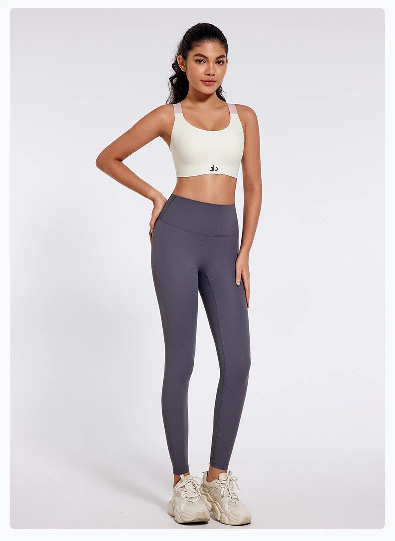 Alo Yoga Essential Sports Bra Black Activewear - 19