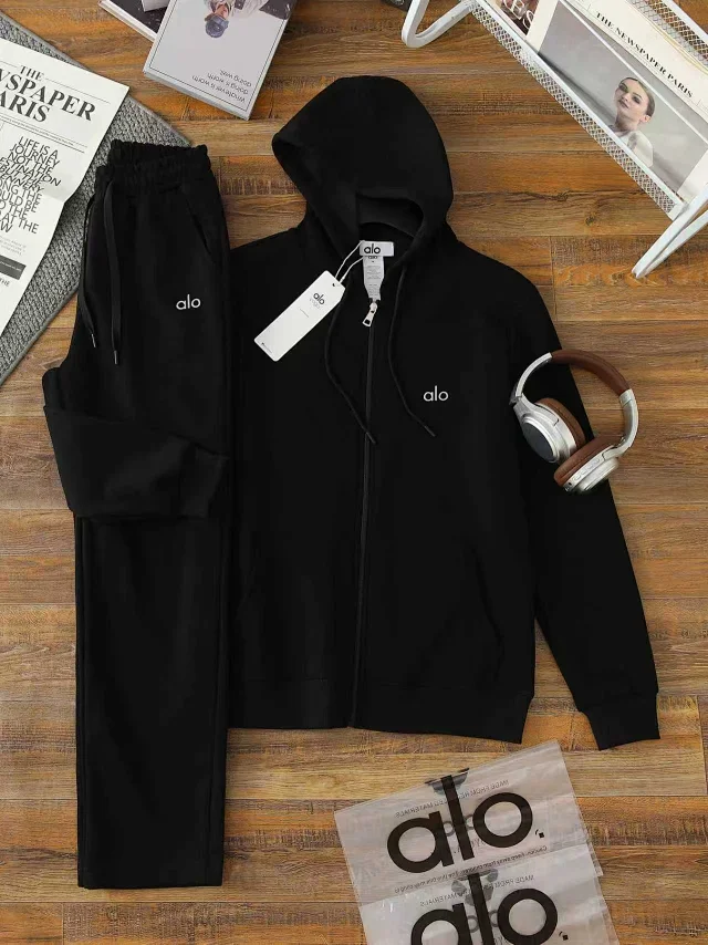 Alo Yoga Tracksuits Zip-up hooded sweatshirt and straight-leg sweatpants set product detail image 13