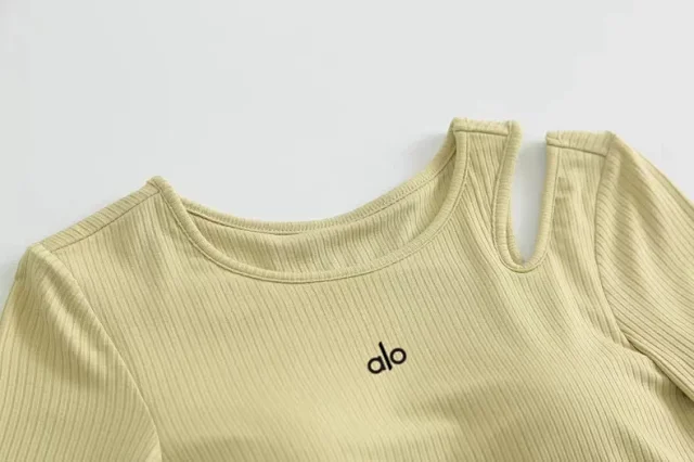 Alo Yoga Shirts Ribbed long-sleeve cropped top with shoulder cutout product detail image 22