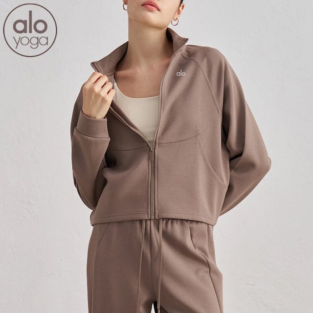 Alo Pants: seller detail photo 4