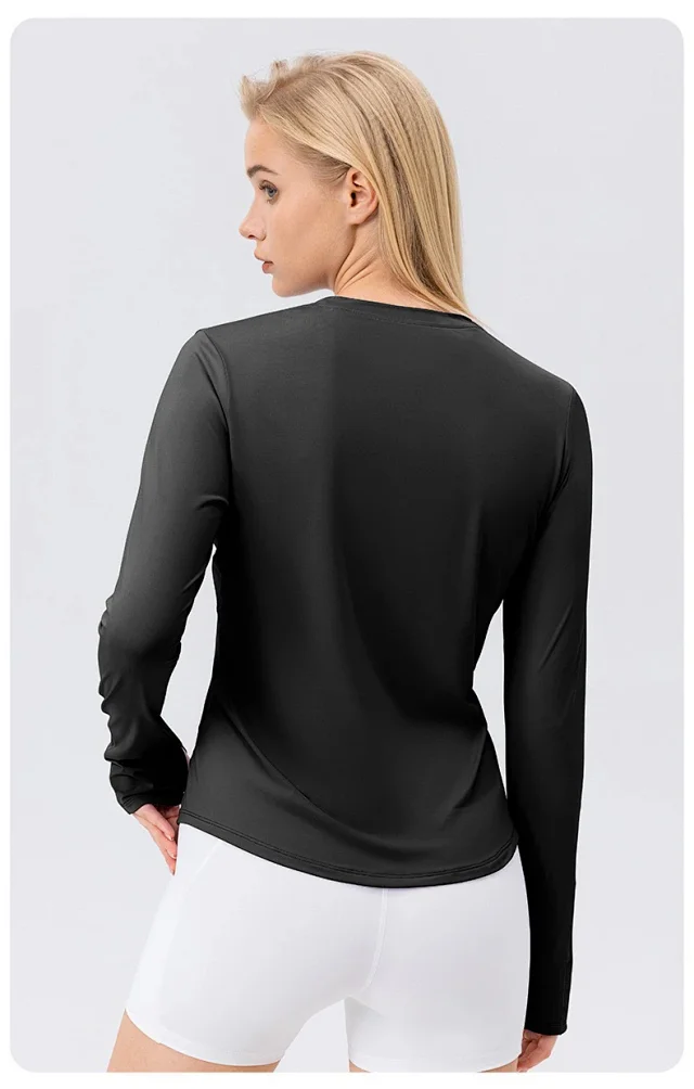 Alo Yoga Shirts Long-Sleeve Thumbhole Shirt with Curved Hem product detail image 16